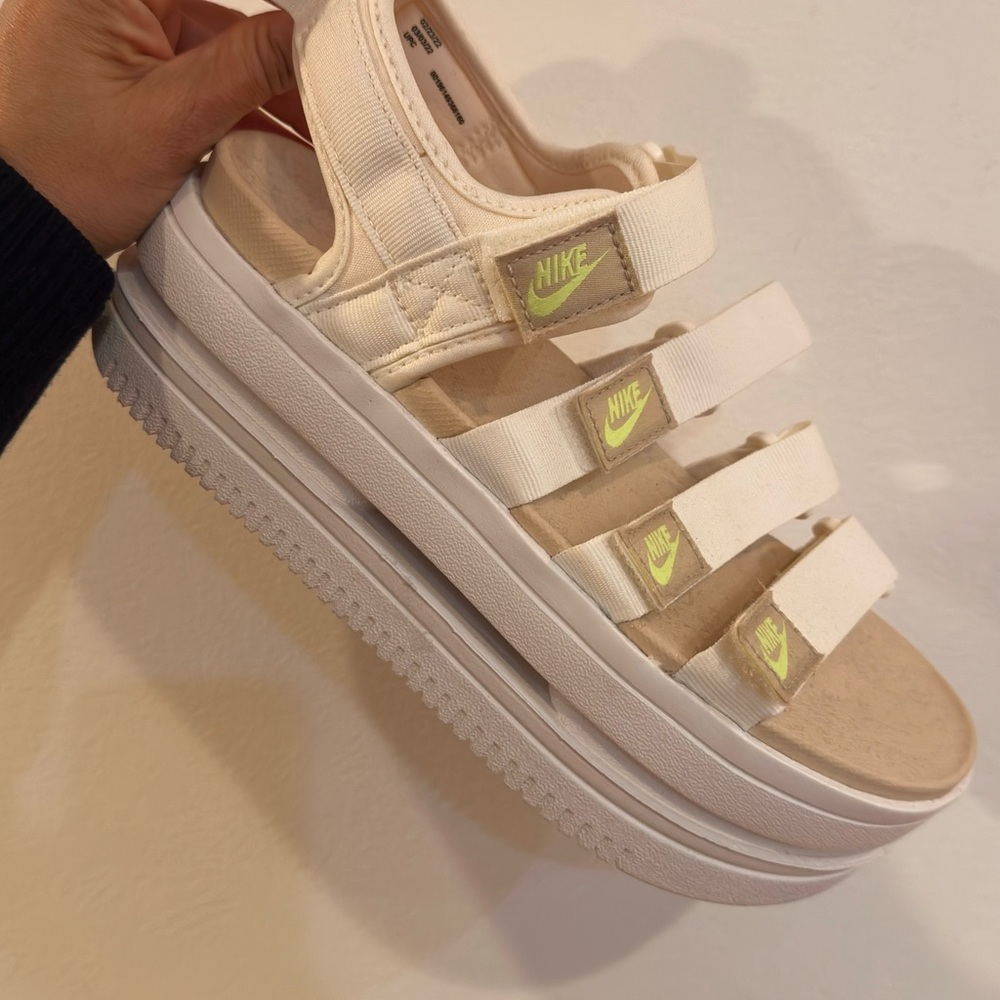 Nike Women's Beige Sandals